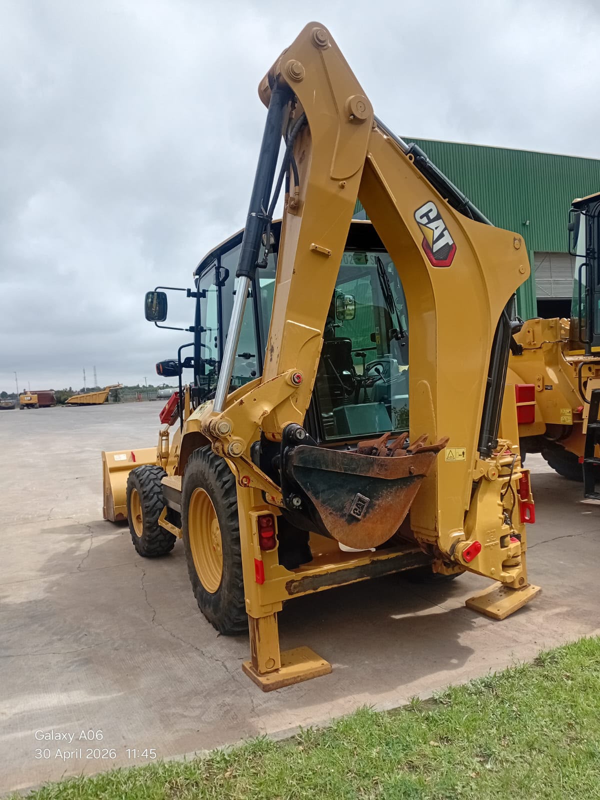 CAT Backhoe Loader (TLB) — full specification