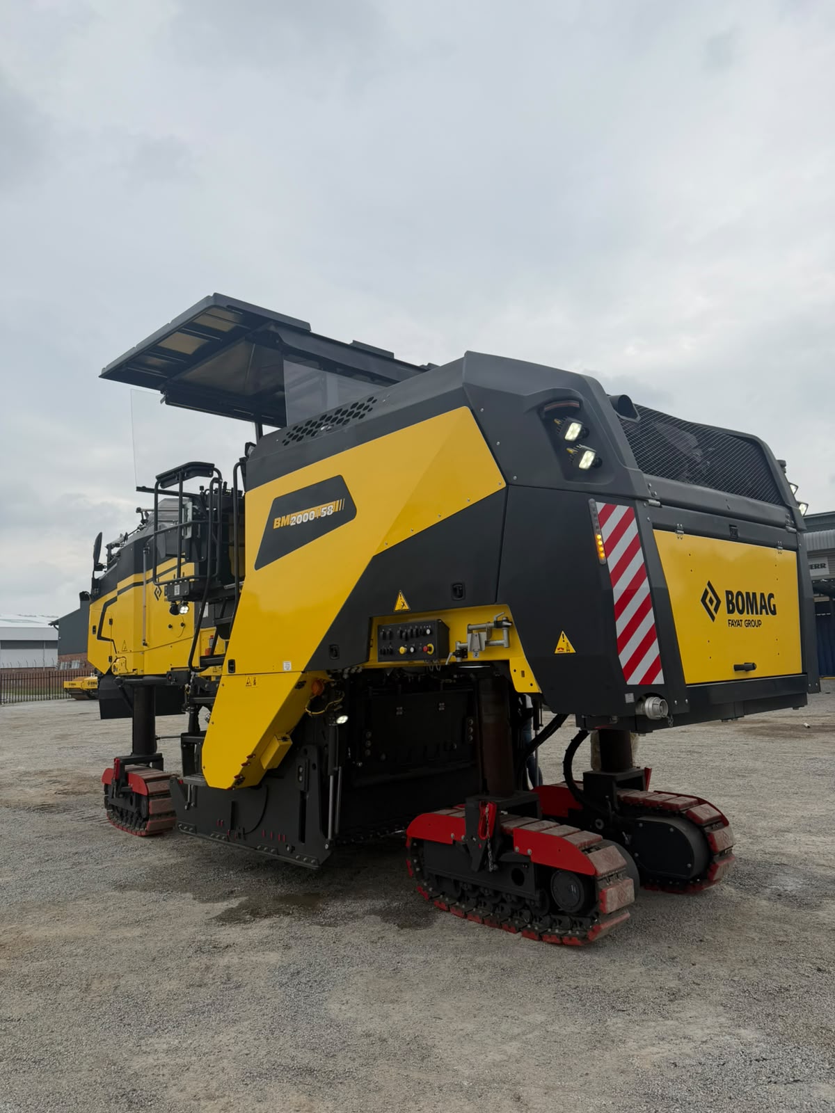 BOMAG BM2000 cold milling machine