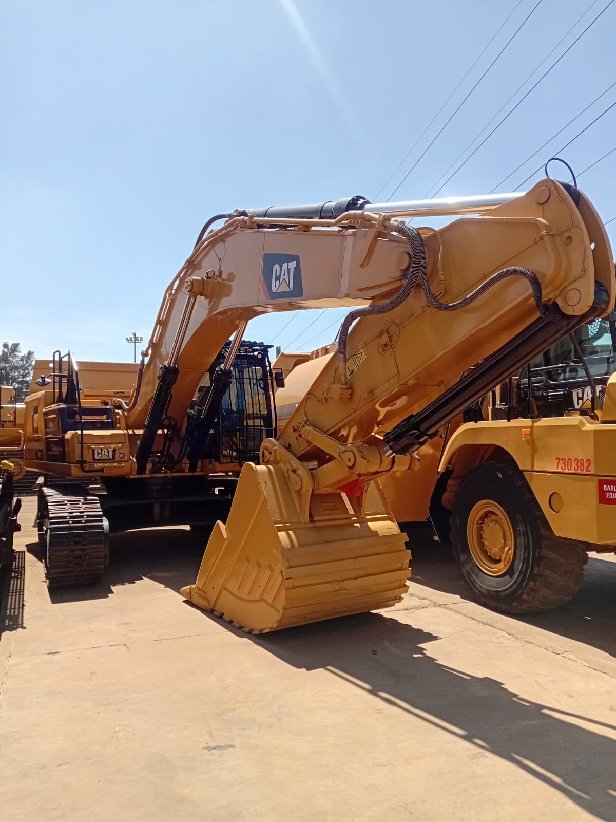 Backhoe Loader (TLB)